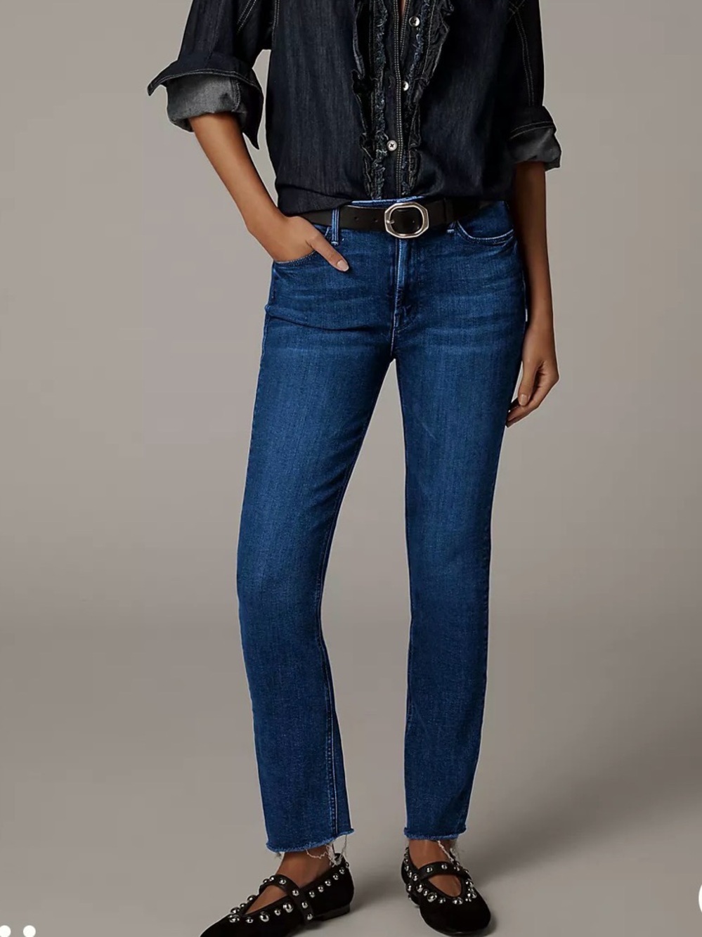 MOTHER mid rise dazzler ankle 26 jeans